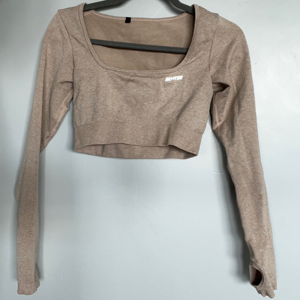 Bo+Tee Crop Top tan - Picture 1 of 4